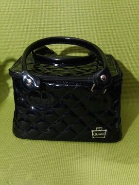 Caboodles Black Quilted Patent Top-Handle Cosmetic Case
